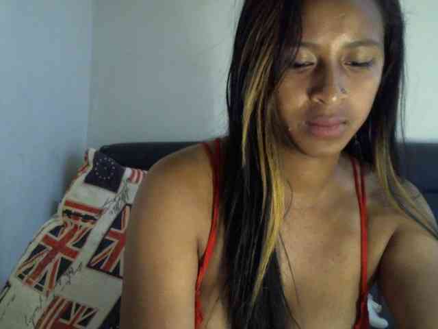 prettiy21 webcam