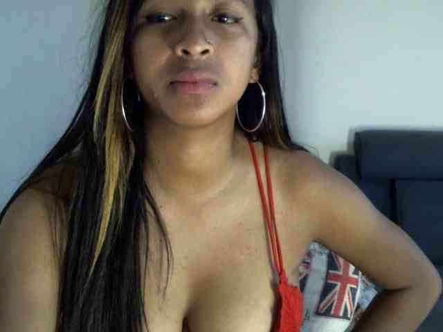 prettiy21 webcam