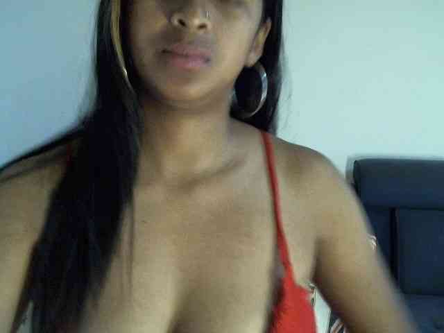 prettiy21 webcam