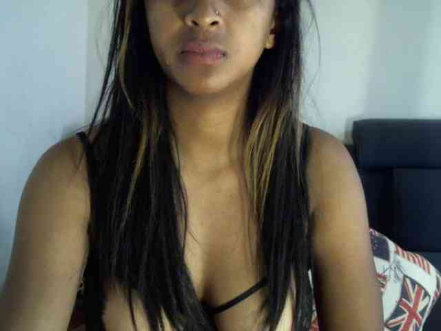prettiy21 webcam