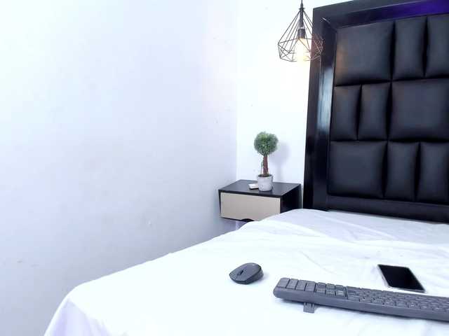 Sasha-stele webcam bongacams model stream image