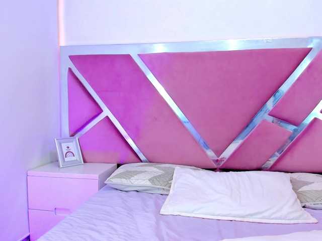 NinnaVous's BongaCams show and profile