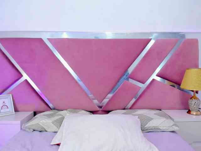 NinnaVous Live Webcam on BongaCams