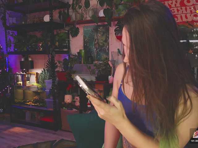 DeadButterfly's BongaCams show and profile