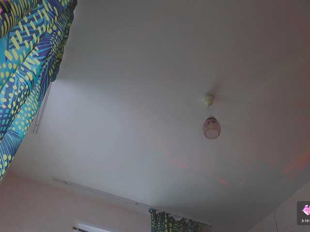 DeadButterfly from BongaCams