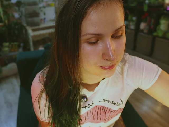 DeadButterfly's BongaCams show and profile