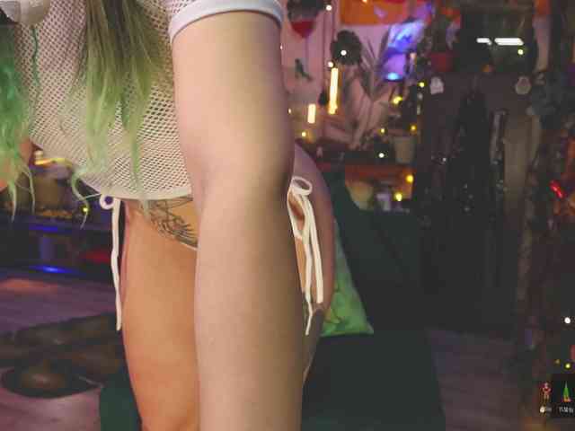 DeadButterfly DeadButterfly