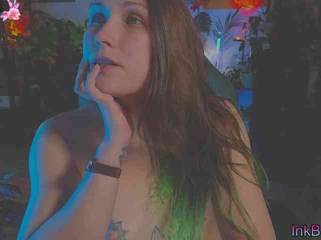InkButtercup webcam