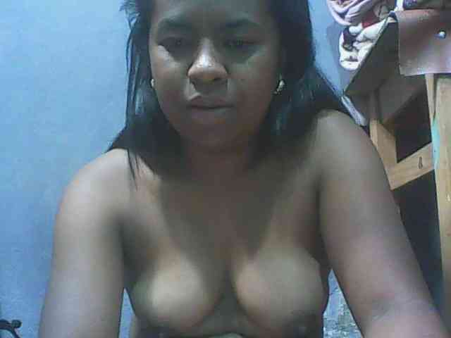 Queencamie webcam
