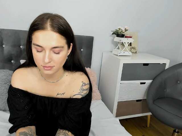 TianaFlirt