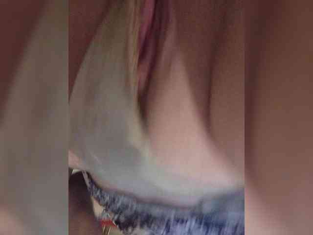 Funny331 webcam