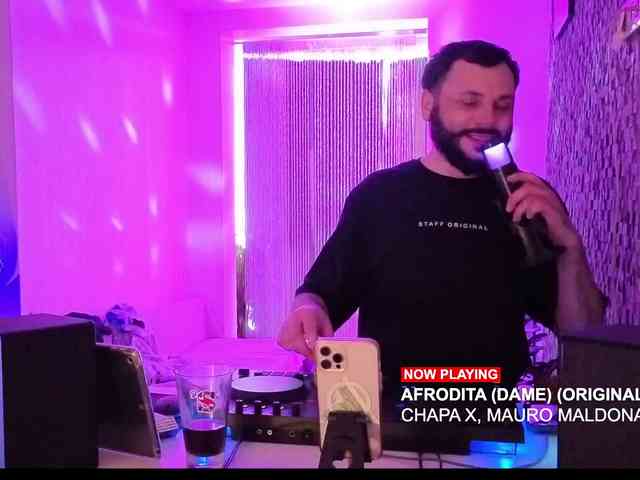 DJ_