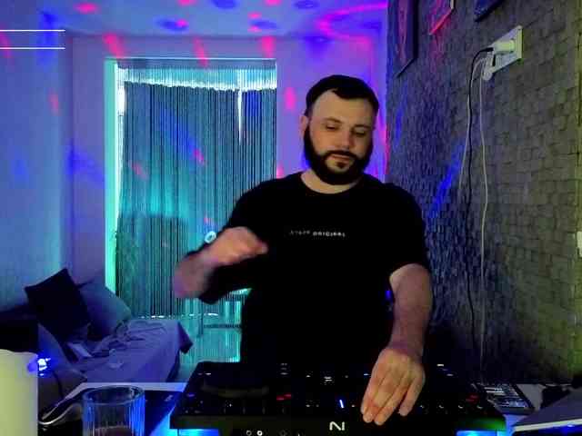 DJ_