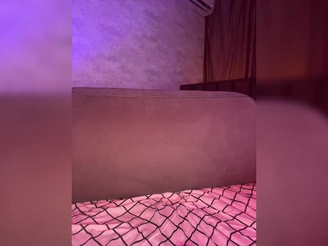 ButttFly's BongaCams show and profile