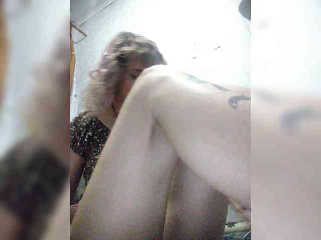 GrettaCandy webcam