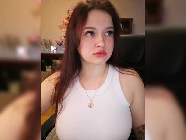 Yulua1285's BongaCams show and profile