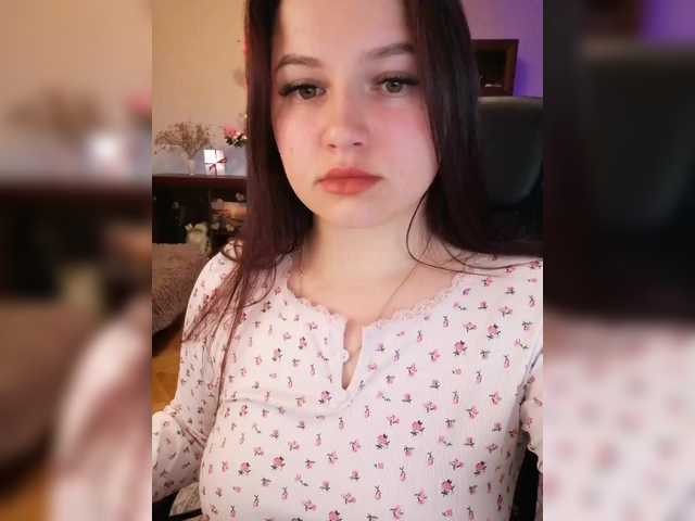 Yulua1285's BongaCams show and profile