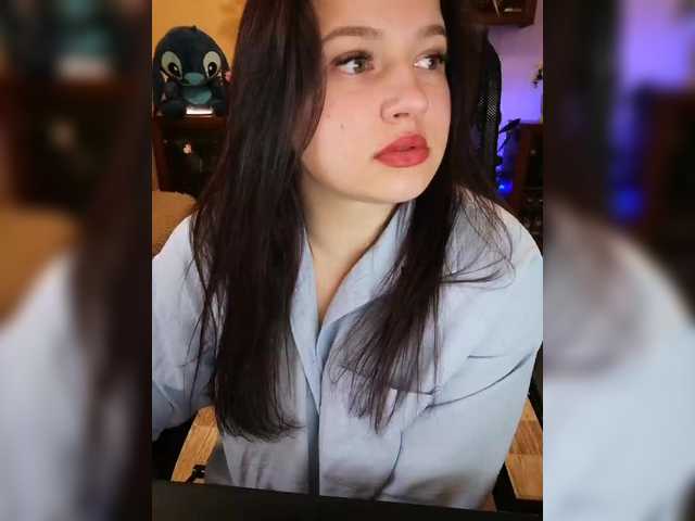 Yulua1285's BongaCams show and profile