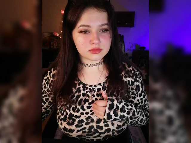 Yulua1285's BongaCams show and profile