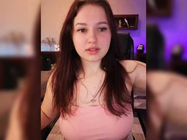 Yulua1285's BongaCams show and profile