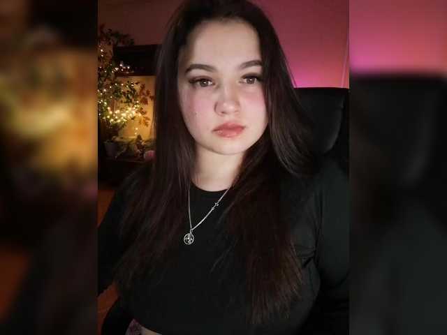 Yulua1285's BongaCams show and profile