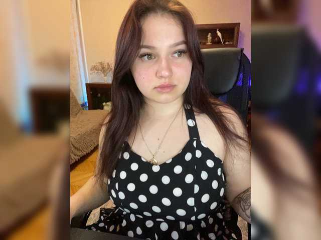 Yulua1285's BongaCams show and profile