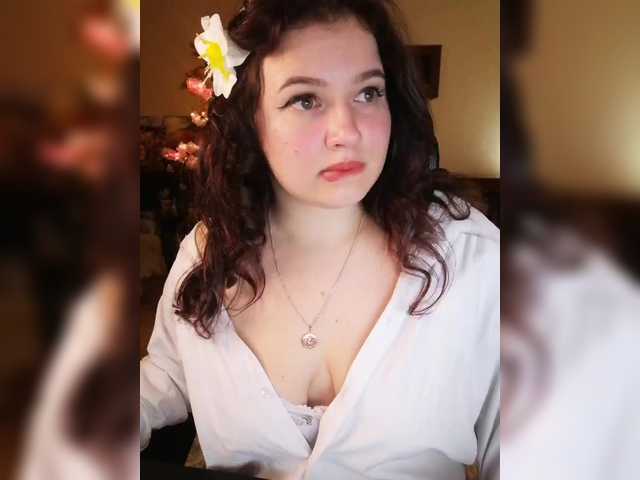 Yulua1285's BongaCams show and profile