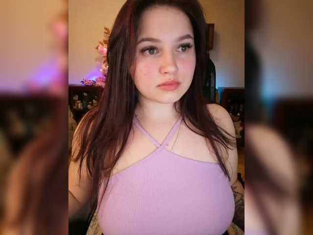 Yulua1285's BongaCams show and profile