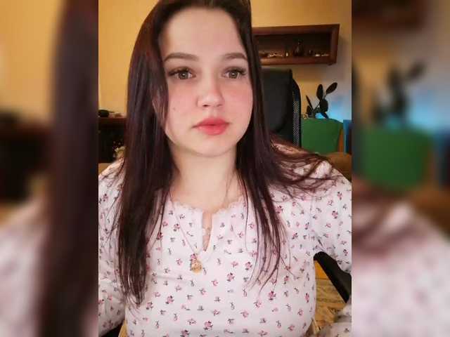 Yulua1285's BongaCams show and profile