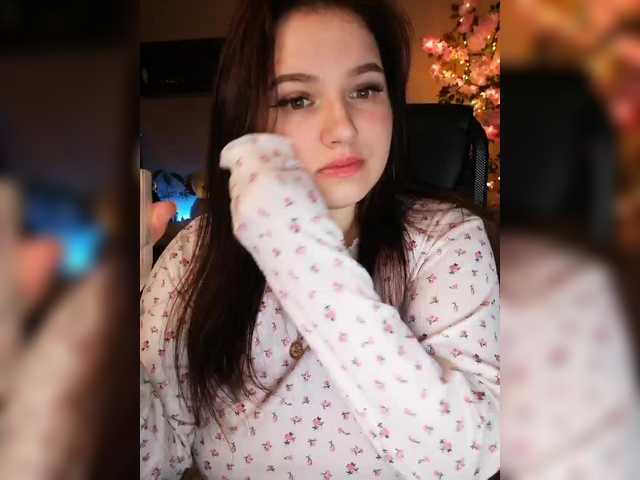 Yulua1285's BongaCams show and profile