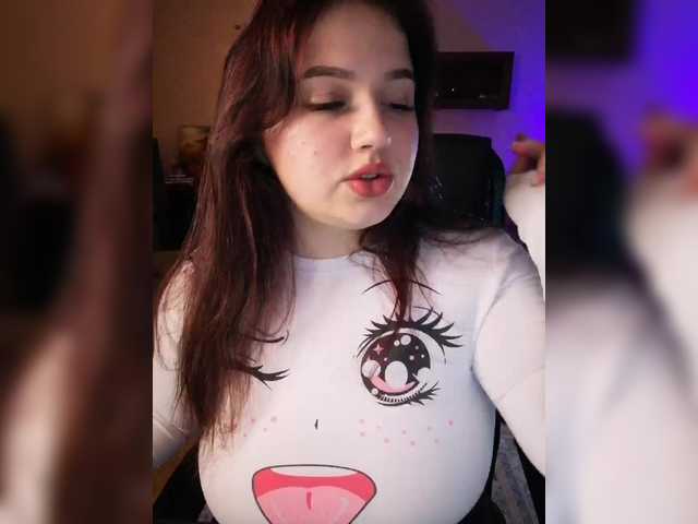 Yulua1285's BongaCams show and profile