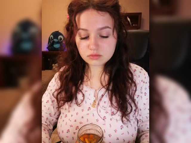 Yulua1285's BongaCams show and profile