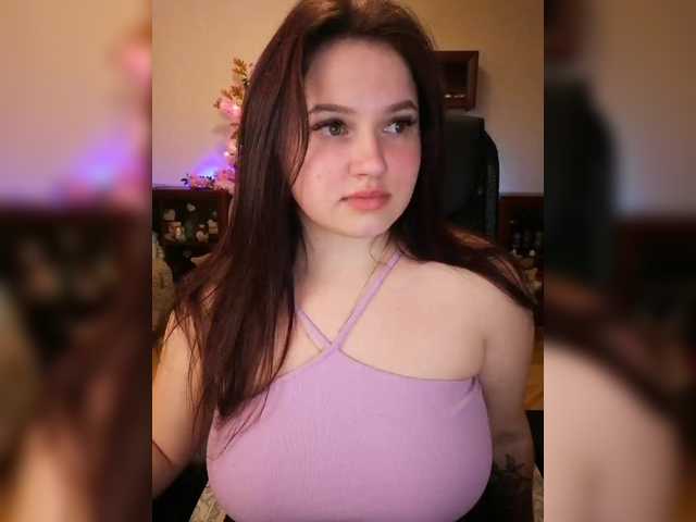 Yulua1285's BongaCams show and profile