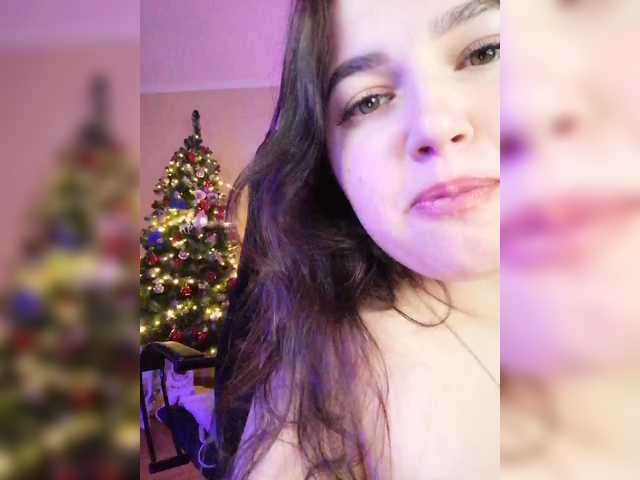 Yulua1285's BongaCams show and profile