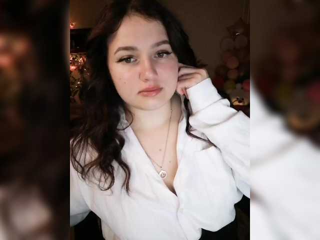 Yulua1285's BongaCams show and profile