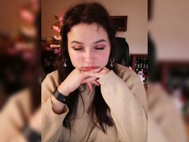 Yulua1285's BongaCams show and profile