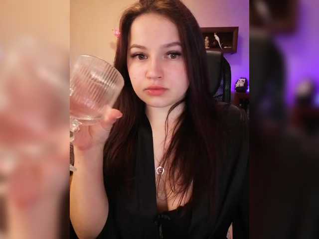 Yulua1285's BongaCams show and profile