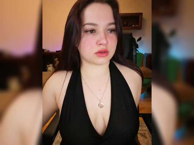 Yulua1285's BongaCams show and profile