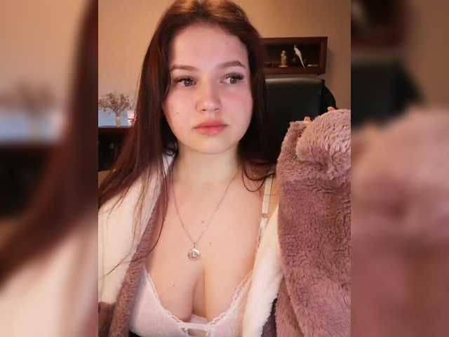 Yulua1285's BongaCams show and profile