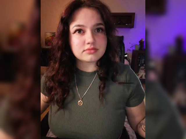 Yulua1285's BongaCams show and profile