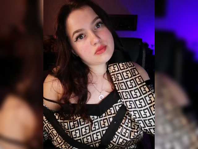 Yulua1285's BongaCams show and profile