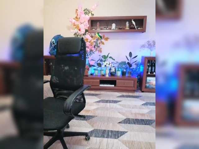 Yulua1285's BongaCams show and profile