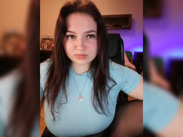 Yulua1285's BongaCams show and profile