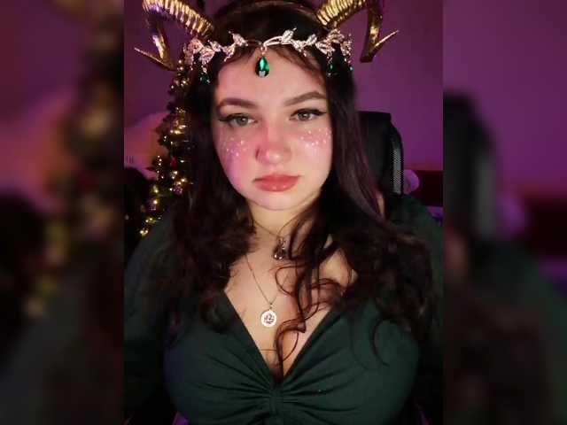 Yulua1285's BongaCams show and profile