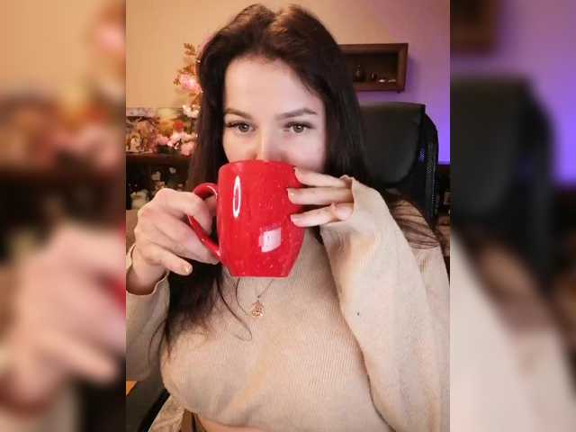 Yulua1285's BongaCams show and profile