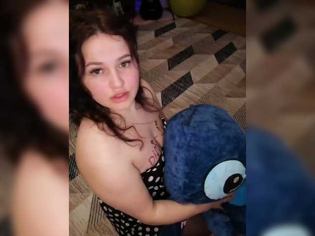 Yulua1285's BongaCams show and profile