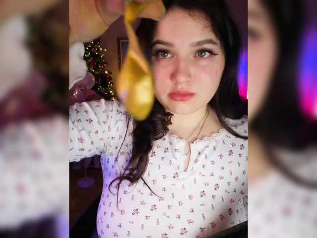 Yulua1285's BongaCams show and profile