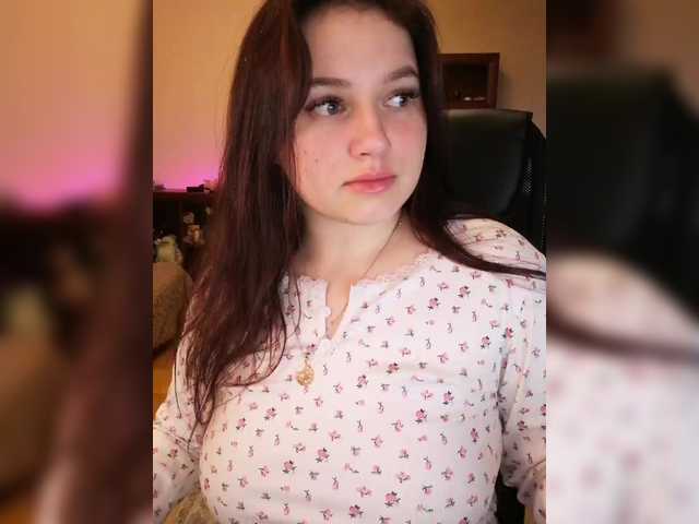 Yulua1285's BongaCams show and profile