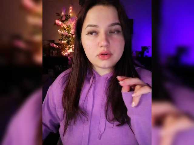 Yulua1285's BongaCams show and profile