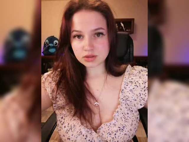 Yulua1285's BongaCams show and profile